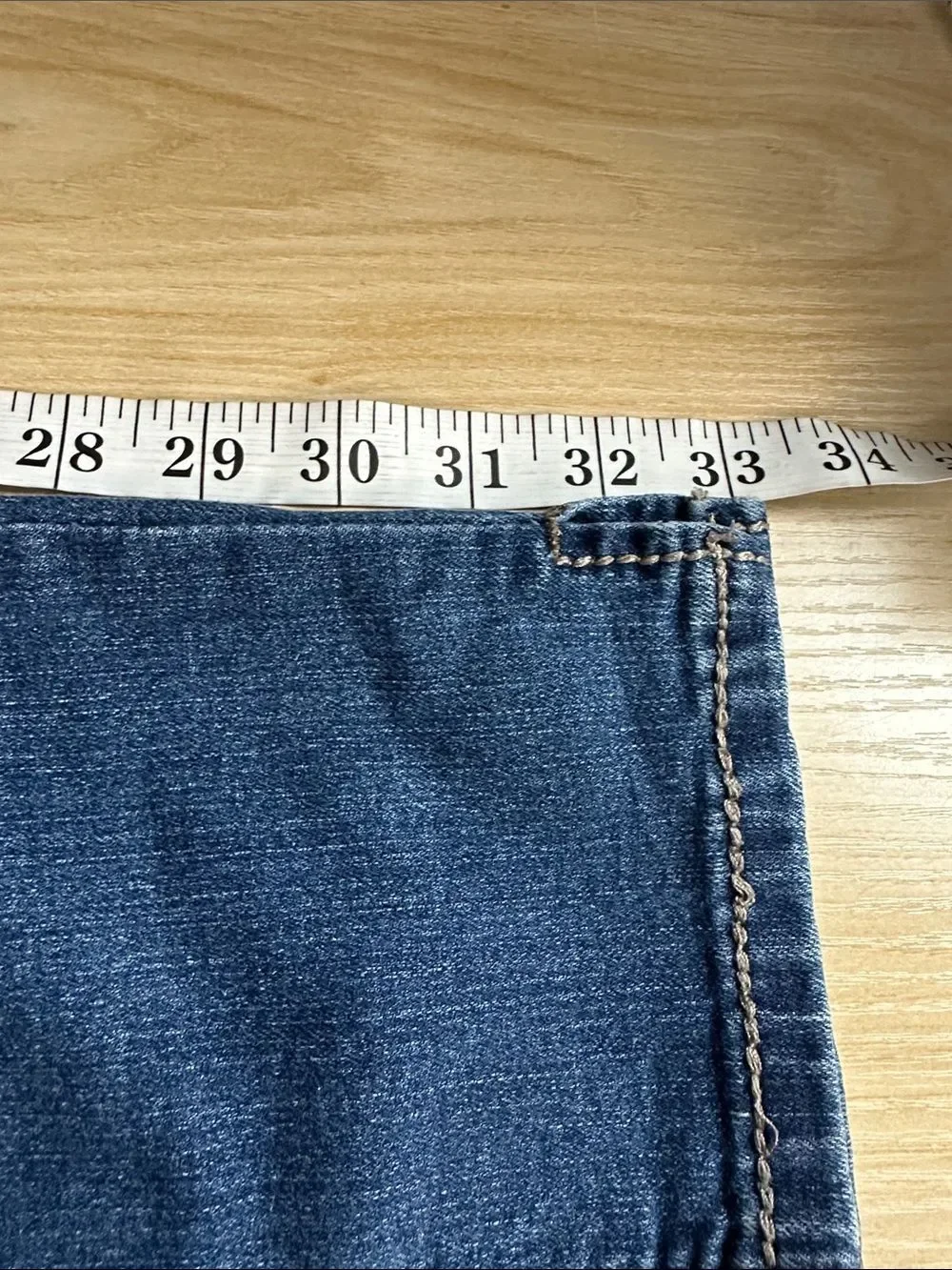 Maurices Women's Medium Blue Cropped Stretch Skinny Jeans